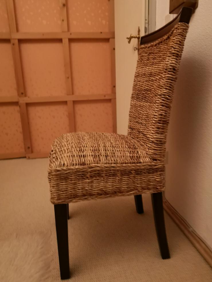 Holzstuhl mit geflochtener Sitzfläche - Sofas & Sitzmöbel - Bild 2