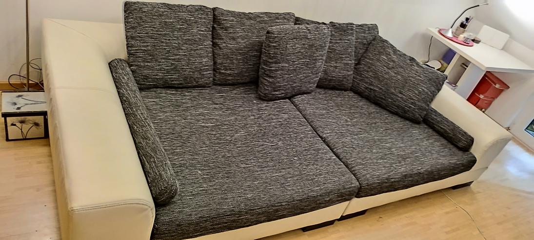 Grau-weißes Sofa - Sofas & Sitzmöbel - Bild 10
