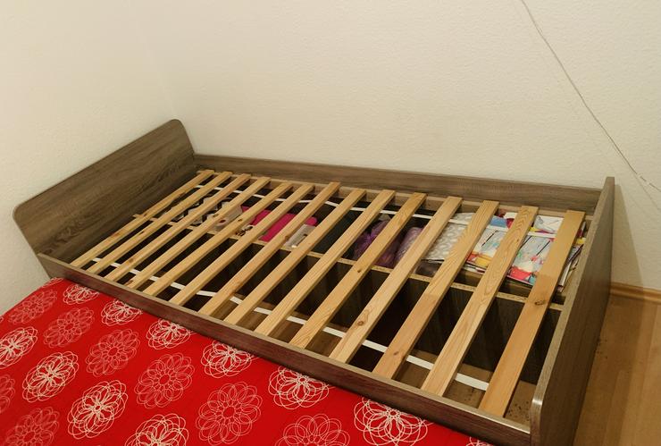 Bild 2: Jugend Bett mit drei Schubladen und Matratze 
