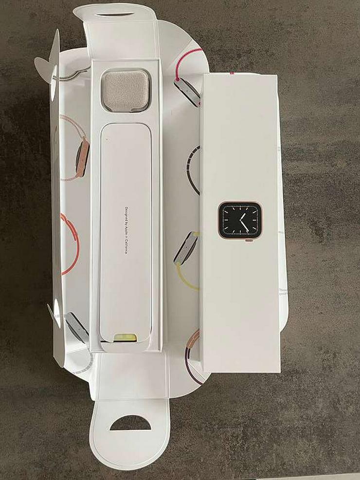 Bild 1: Apple Watch Series 5, 44mm, Edelstahl