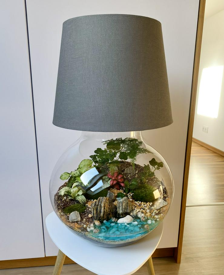 Bild 17: Lampe / Pflanzen im Glas 