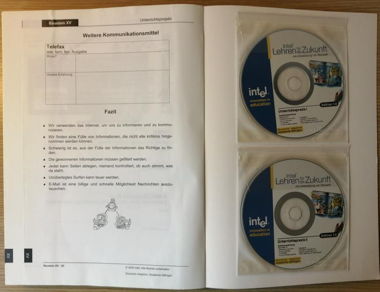 Bild 2: PC-Lehrmaterial "Lehren für die Zukunft" von Intel; Kurshandbuch mit Beispielen und 2 CDs