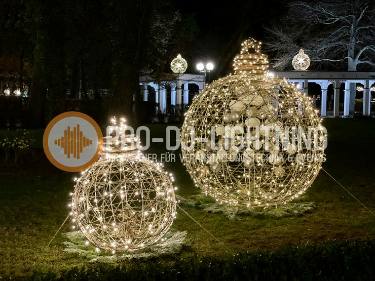 Große Weihnachtskugeln Christmas Balls outdoor XXL Deko
