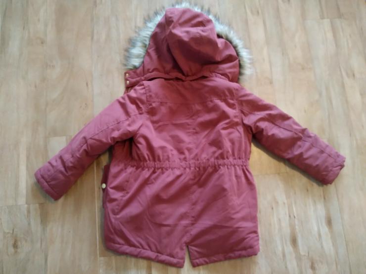 Bild 2: Verkaufe eine schöne Winterjacke für Mädchen, rotbraun, Gr. 122, so gut wie neu!