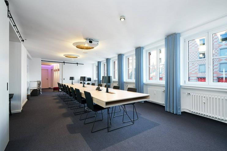 Bild 2: Exklusiver Konferenzraum mit Lounge - Marienplatz