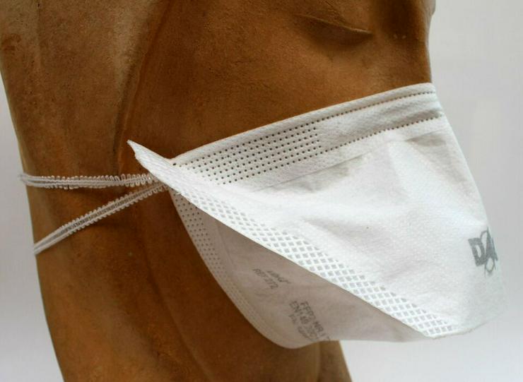 DACH 20 x FFP2 Maske Mundschutz Atemschutzmaske CE 2834 Kopfband - Hygiene & Desinfektion - Bild 1