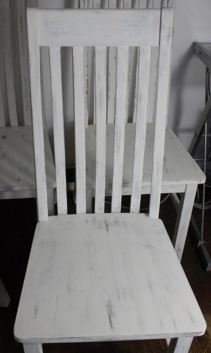 2 Shabby-Chic weiß, massive Stühle HandMade blaue Ranke - Stühle & Sitzbänke - Bild 1