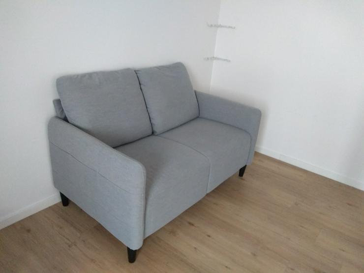 kleine Doppelbank, fast neu - Sofas & Sitzmöbel - Bild 1