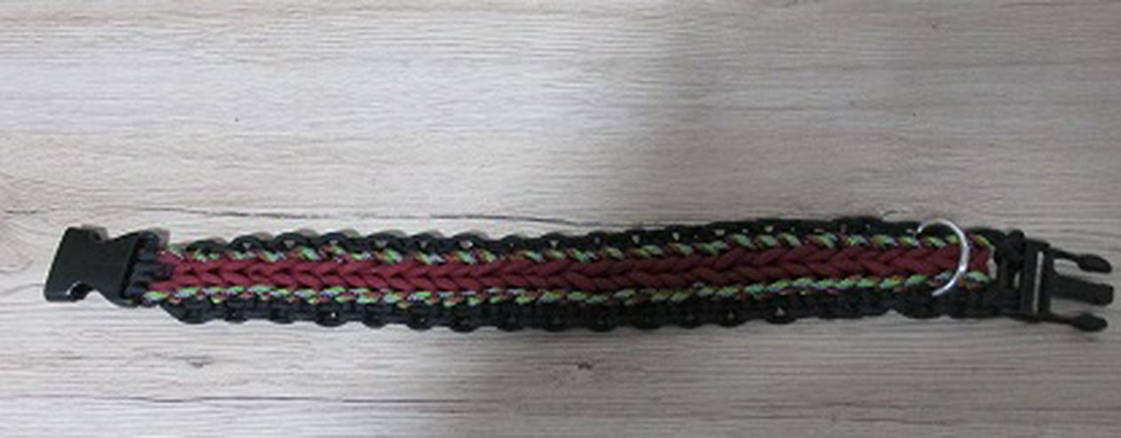 Bild 3: Dreifarbiges Hundehalsband aus Paracord