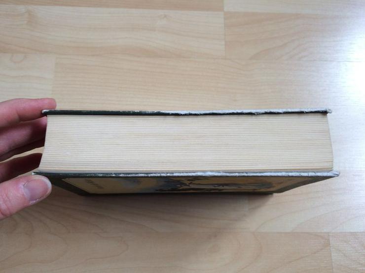 Bild 7: NEUWERTIG Buch – Durch die Wüste