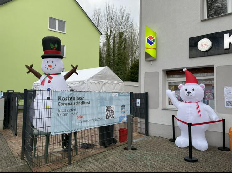 Bild 3: Kostenloser Corona Schnelltest in Essen Altenessen, kostenlos dazu FFP2 Maske und Kaffee vom Kiosk 