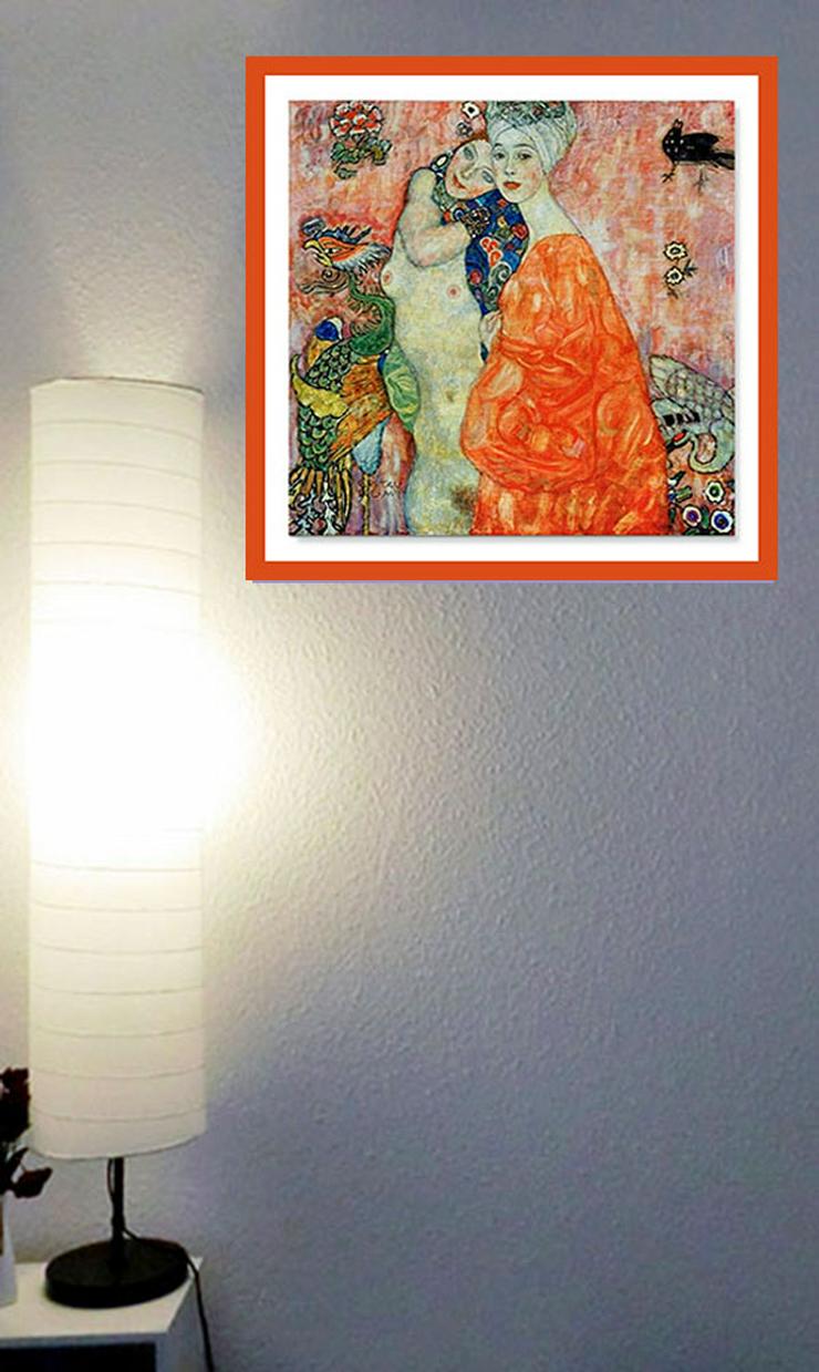  Gustav Klimt Signierte Wanddekoration "Die Lesben". Kunstwerk! Hingucker! Künstlerische Wanddeko für alle Zimmer!  60x60 cm XL. - Poster, Drucke & Fotos - Bild 3