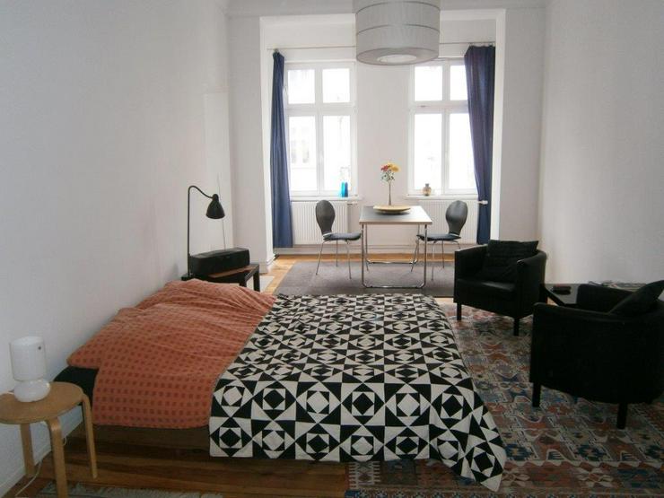 Bild 2: BERLIN FERIENWOHNUNG 1 ZIMMER PRENZLAUER BERG ZENTRAL UNTERKUNFT APARTMENT GÄSTEZIMMER ZENTRUM