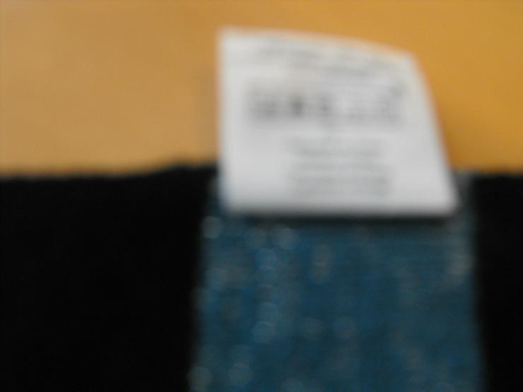 Bild 4: Schal und Handschuhe Neu Schwarz/weiß/Blautöne und Silber