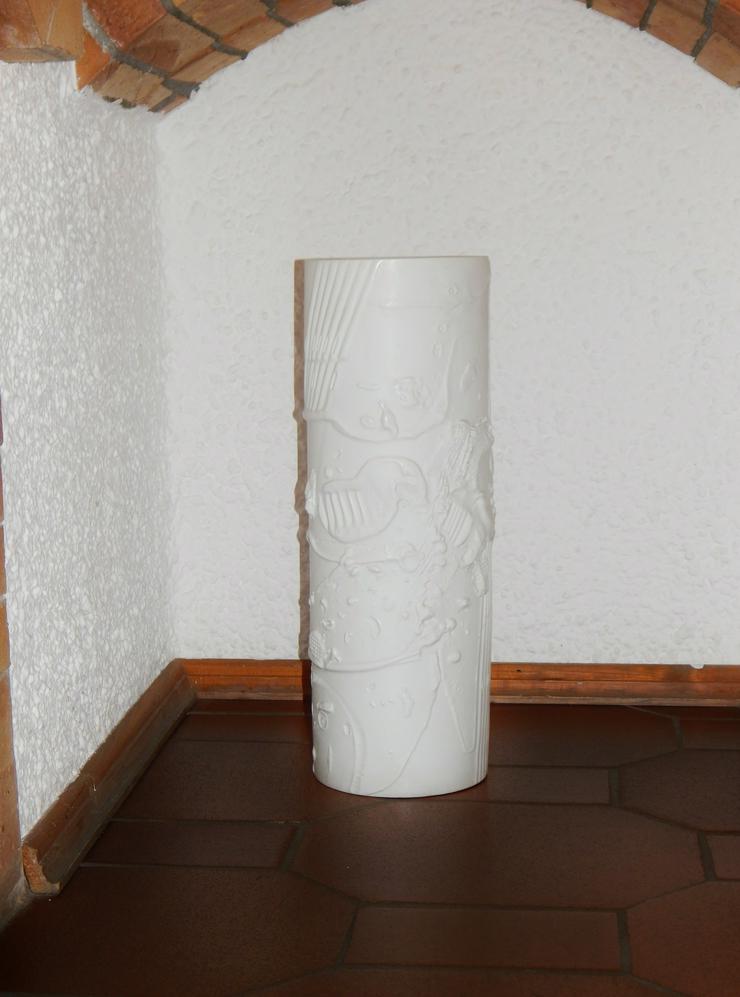 Bild 1: Rosenthaler moderne weiße Steh-Vase, zeitloses weißes absolutes top Design.