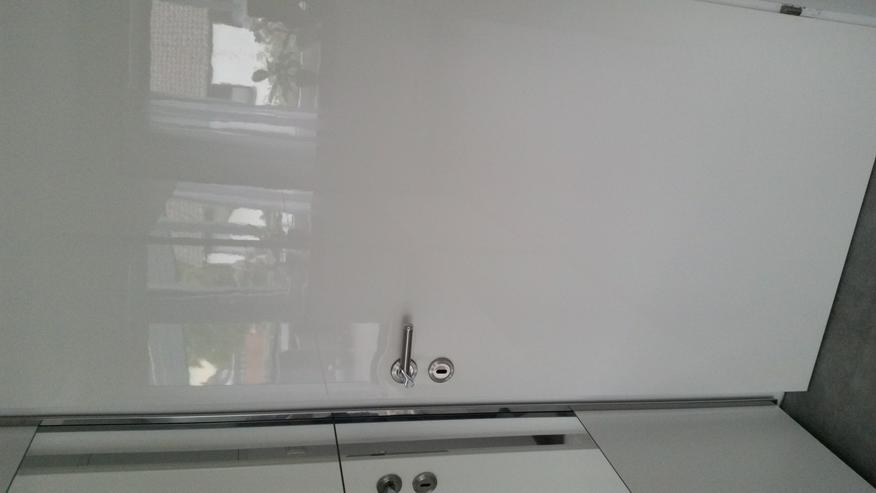 Bild 1: Zimmertüren Lackweiß  hochglanz mit Edelstahlgriffen