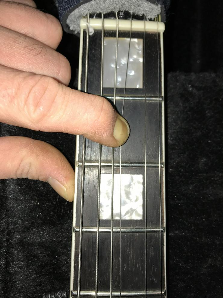 Gibson ES-335  - E-Gitarren & Bässe - Bild 3
