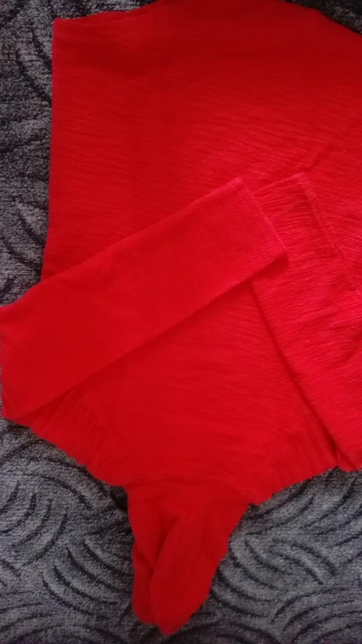 Neuer Pullover, rot, leider zu klein gekauft - Größen 56-58 / XL - Bild 2