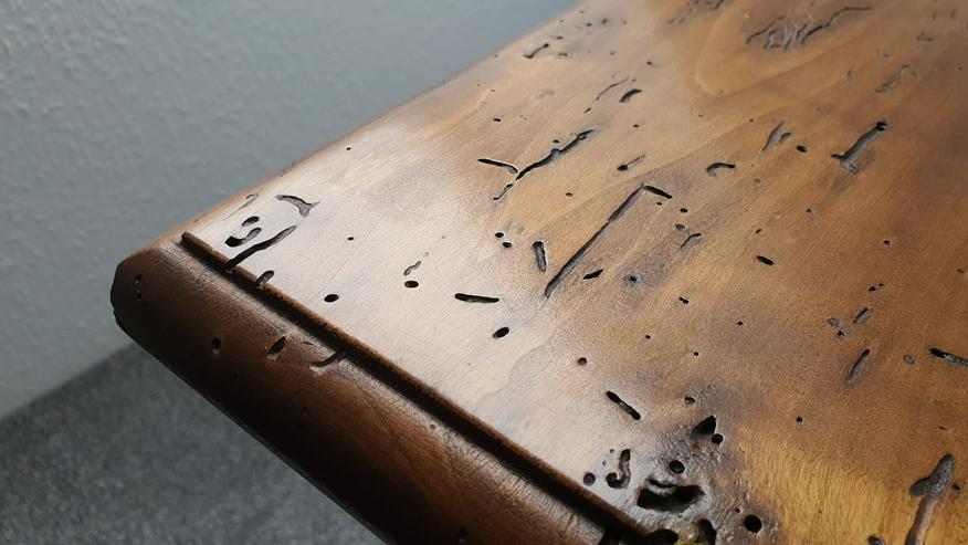 Bild 2: Antike Beistelltische 2x, jeweils mit 1 Schublade, antik