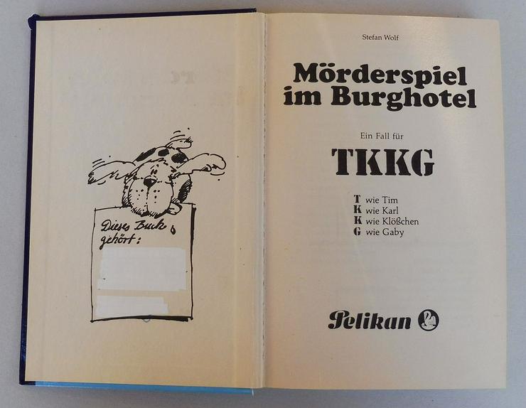 Bild 8:   7 Bücher TKKG und 2 Audiokassetten und  1 Kassette Zugabe