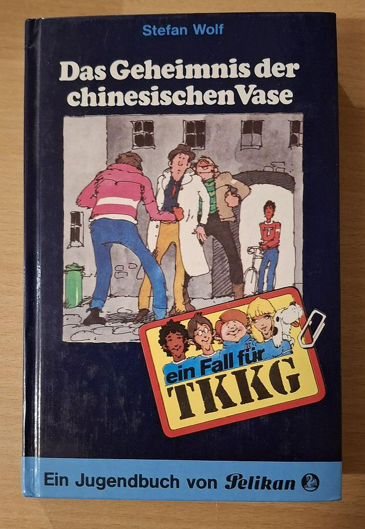 Bild 11:   7 Bücher TKKG und 2 Audiokassetten und  1 Kassette Zugabe