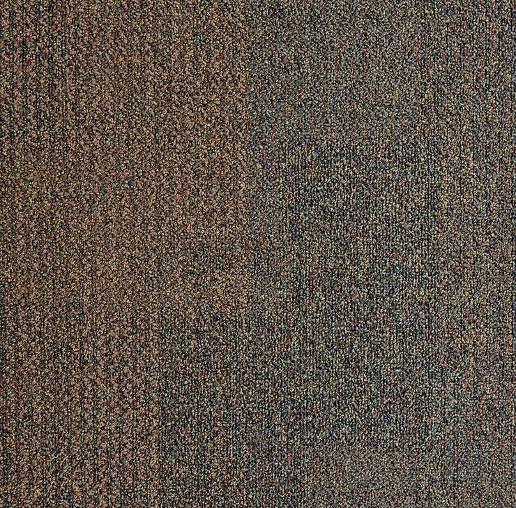 Bild 9: Begehrte Transformation-Teppichfliesen von Interface Jetzt 5,50 €