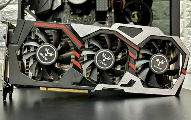 GTX 1080 8GB COLORFUL IGAME VULCAN GDDR5X