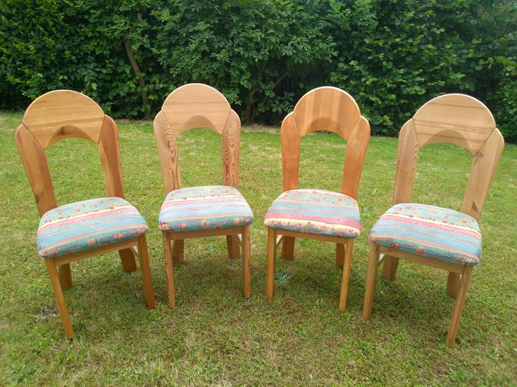 Stühle, massiv Kiefer; Preis/Stück