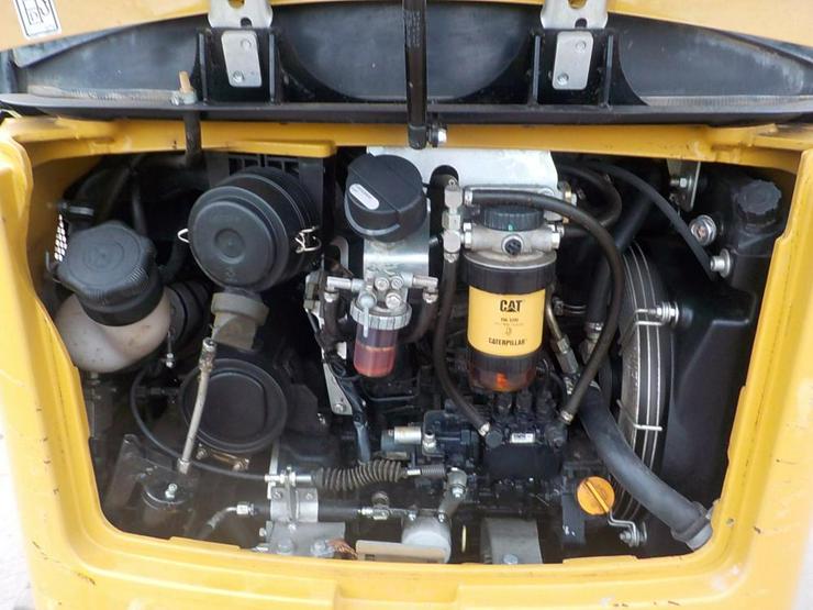  Minibagger CAT 302.4D mit 3xSchaufel - Bagger - Bild 6