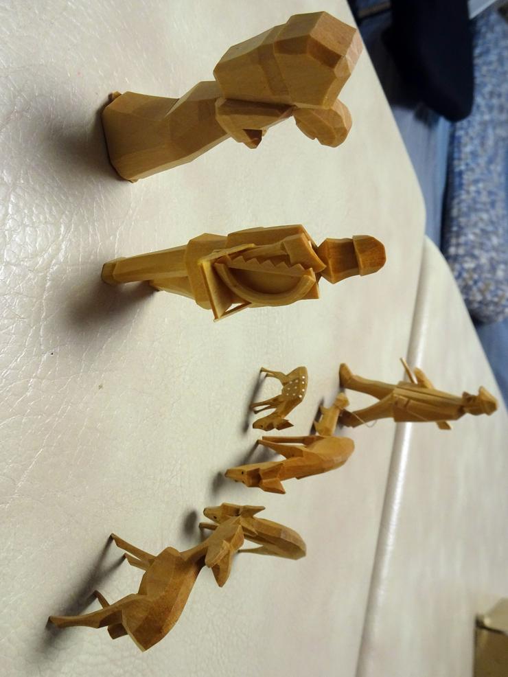 Miniatur Figurengruppe, Waldfiguren geschnitzt, Erzgebirge - Weihnachtsdeko - Bild 4
