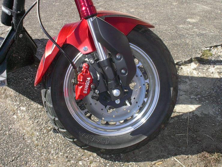 Bild 5: Fat Wheel E-Chopper  Scooter