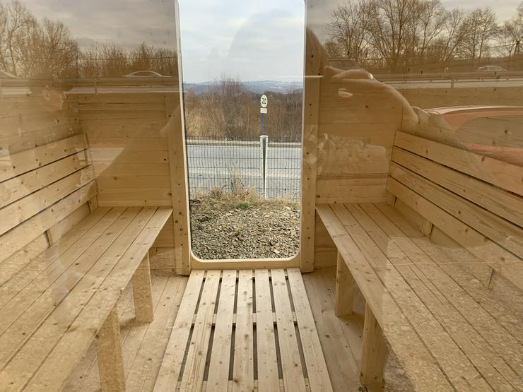Bild 7: Garten-Sauna mit Panorama-Glas 