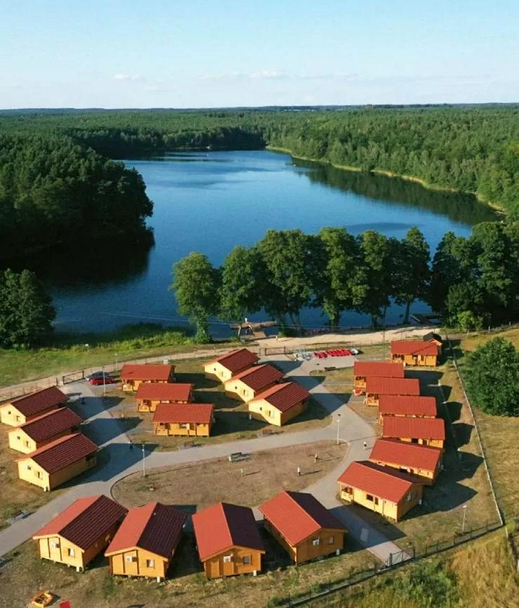 Bild 2: Bogdanka Park - Neue Holzhäuser direkt am Krebssee - nur 159 Km von der Grenze!