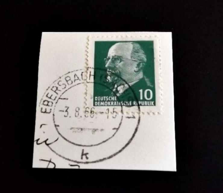 Briefmarke/n auf Papier,-- für Stempelsammler-Ebersbach
