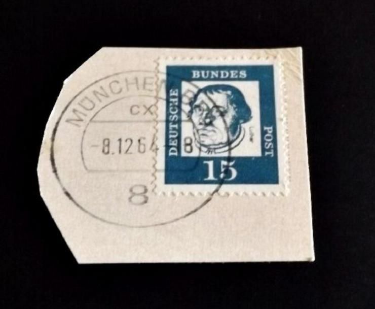 Briefmarke/n auf Papier,- für Stempelsammler-München-1964