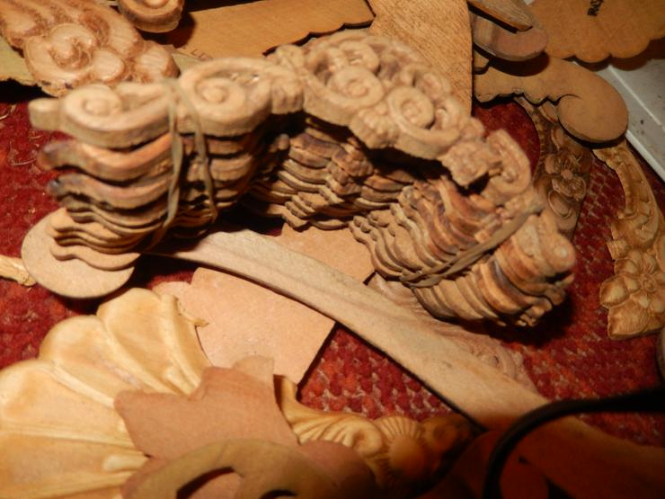Bild 19: 100.000 Stk Verzierungen Schnitzerei Holzornamenten Ornamente Art