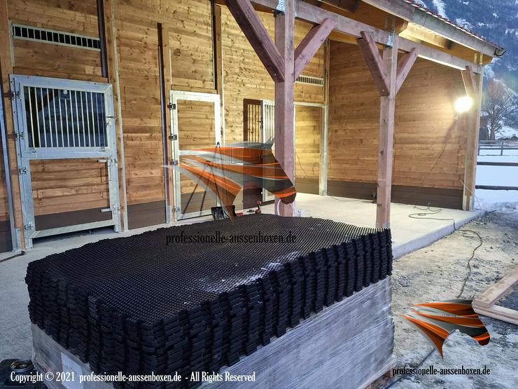 Bild 8: Pferdestall & Offenstall kaufen Top Stallbau und Paddockboxen, Unterstand & Weidehütten mit Fressgitter - Außenstall / Pferdeunterstand