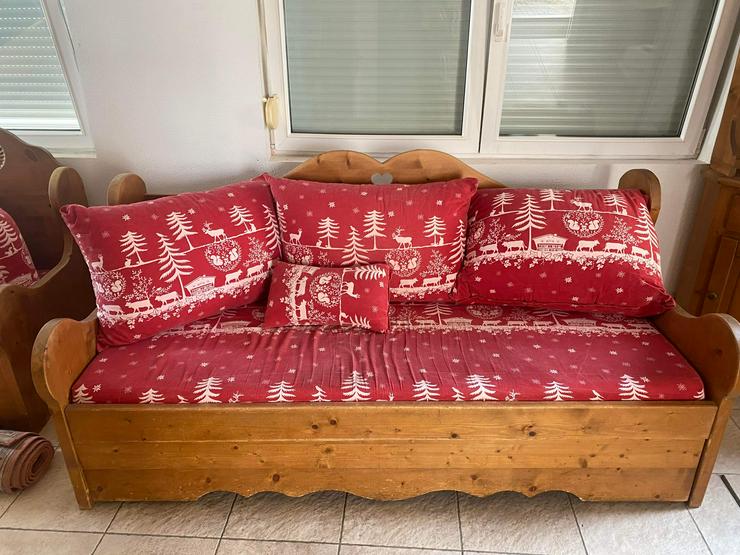 Sofa mit bett, Dessel, kleiner tisch 555€ - Sofas & Sitzmöbel - Bild 2