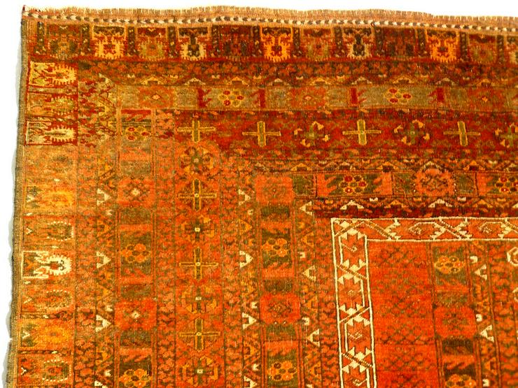 Bild 5: Nomaden- Teppich Salor Engsi Hatschlu ca. 1800 (T070)