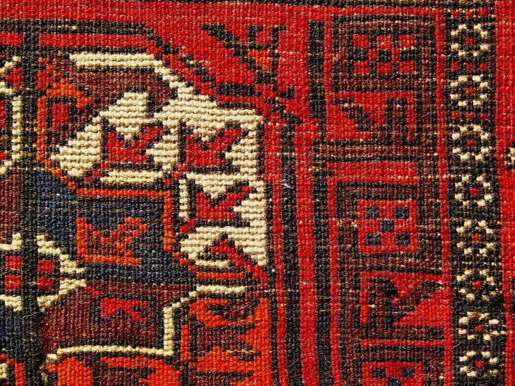 Bild 5: Nomaden-Sammler-Teppich Belutsch antik (T072)