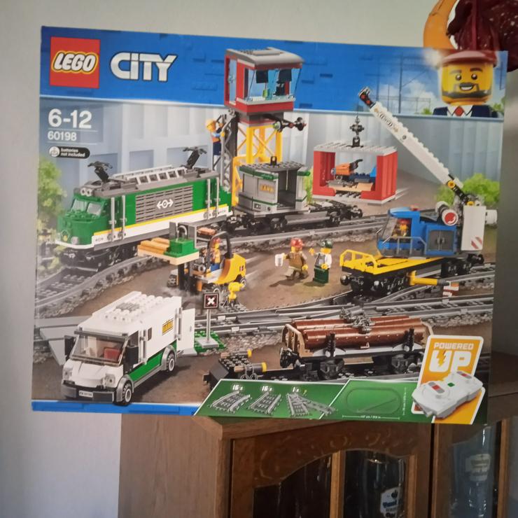 Lego Spiel Modell 60198 (NEU & OVP) - Rennbahnen & Fahrzeuge - Bild 5
