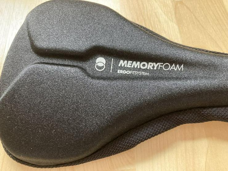 Sattelbezug Memoryfoam Größe M schwarz - UNBENUTZT - Zubehör & Fahrradteile - Bild 2