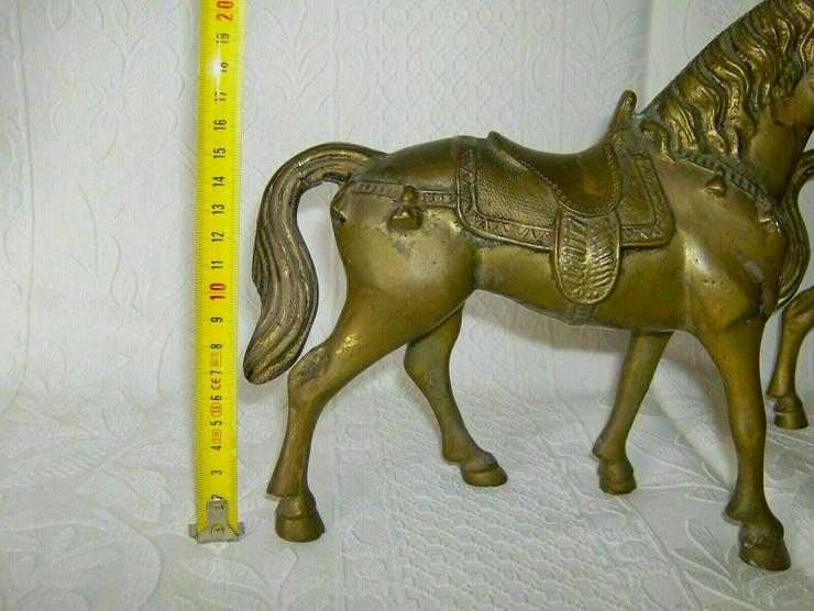 Bild 6: Paar Bronzeskulpturen Figuren Pferd. Gewicht 5,2 kg.