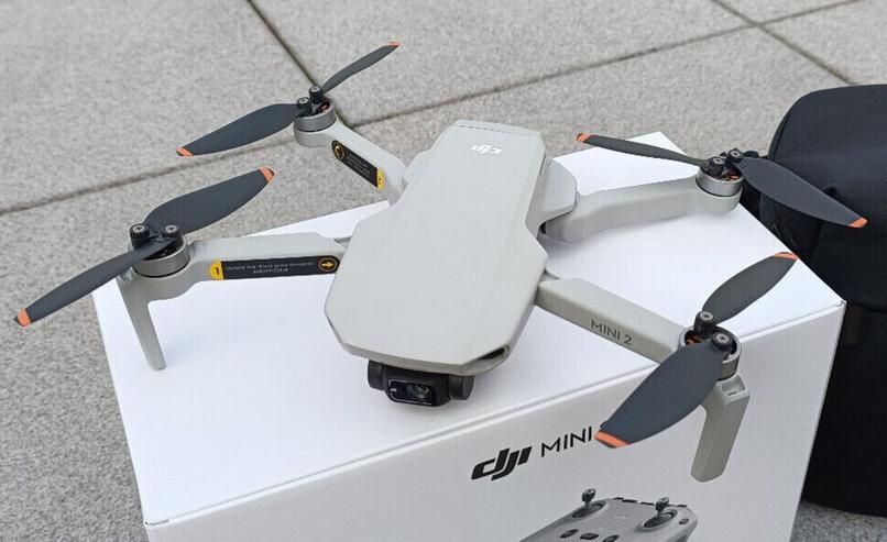Bild 2: Dji Mini 2 Combo Drohne Fluggerät Drone Zubehör
