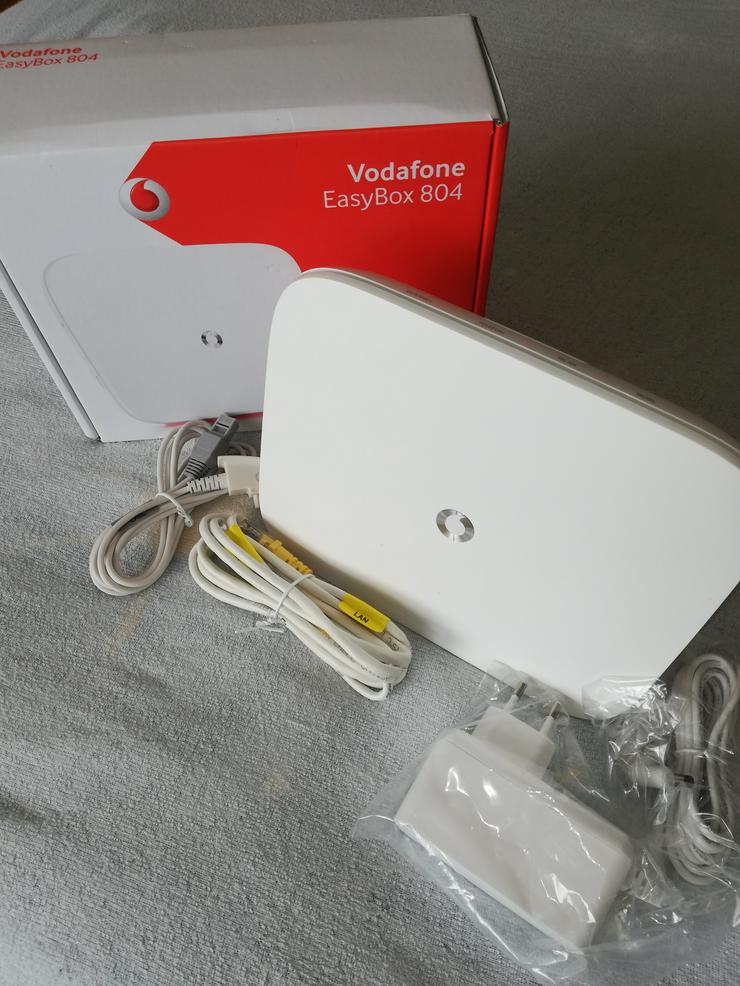 Vodafone Easy Box 804 Modem/Router /2 mal vorhanden NEU