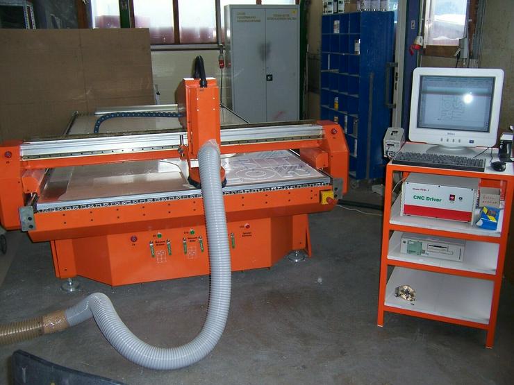 Portalfräsmaschine PIRANIA 15-30 - Elektronikindustrie - Bild 1