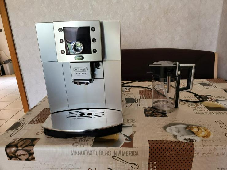 Bild 5: DeLonghi Perfecta Cappuccino Kaffee-Vollautomat