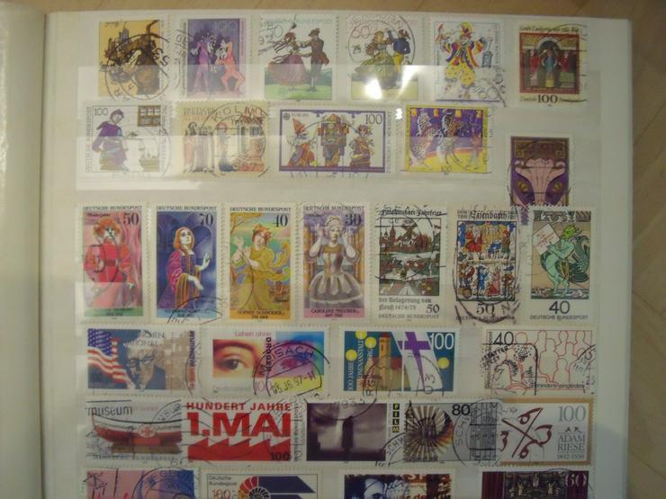 Bild 6: Samlung Post Briefmarken mit  Albom verschiedene Lande , Selten.