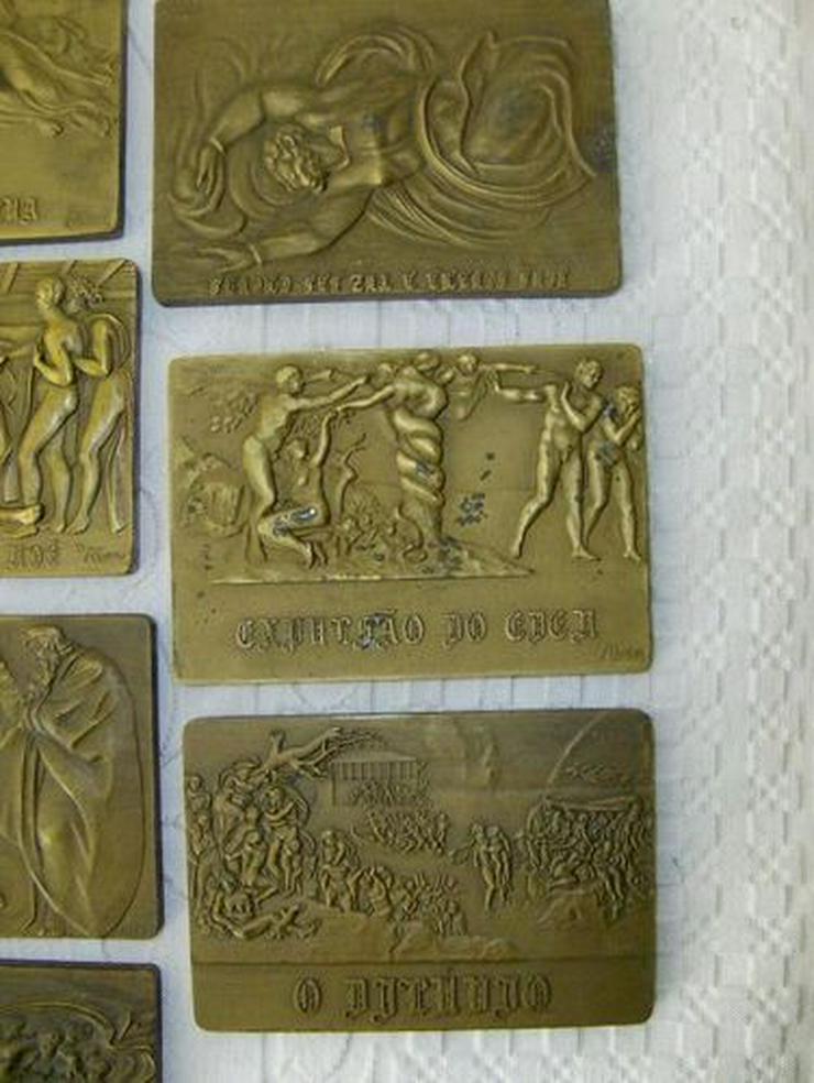 Bild 4: 10 Stück Bronze medaillen 1975. Gewicht 2,6 kg.