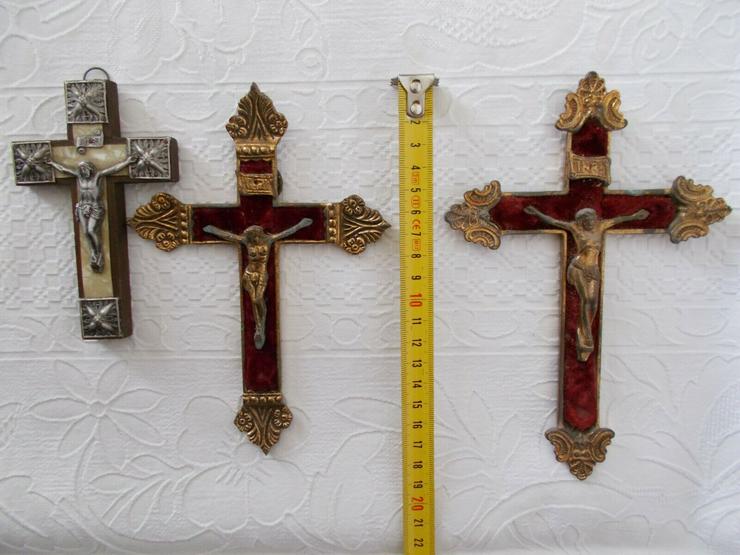 Bild 6: 3 x Jesus Kruzifix Kreuz 